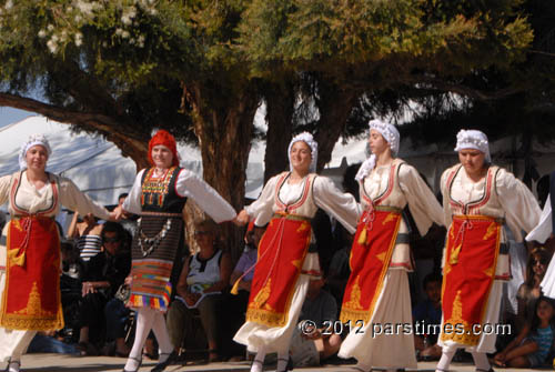 Greek Traditional Dance (May 28, 2012) - by QH