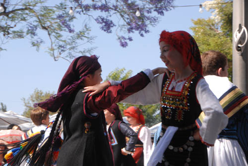 Greek Traditional Dance (May 28, 2012) - by QH