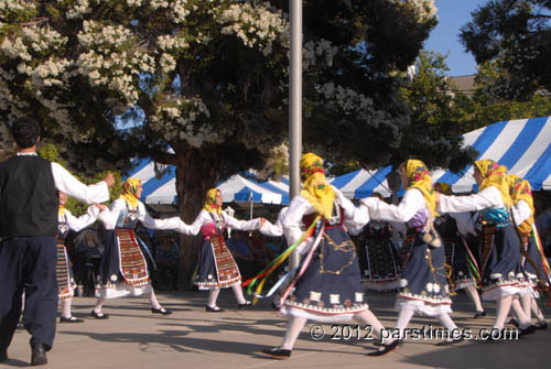 Greek Traditional Dance (May 28, 2012) - by QH