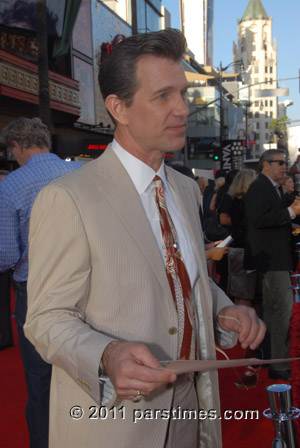 Chris Isaak - Hollywood (April 28, 2011) - by QH