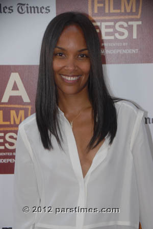 Mara Brock Akil - LA (June 20, 2012)