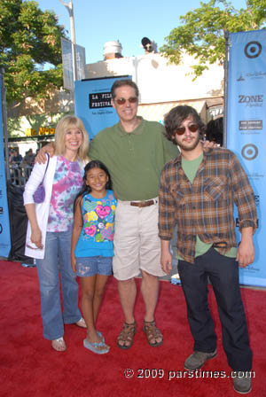 Peggy Lee Brennan-Haberer, Helena Haberer, Geoffrey Haberer, and Brian Zarin - Westwood (June 28, 2009) by QH