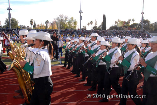 North Japan Green Band (December 30, 2010) - by QH