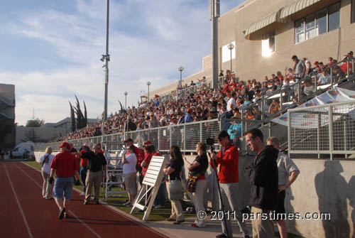 Spectators (December 31, 2011) - by QH