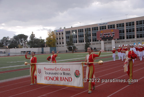 Pasadena City College Tournament of Roses Honor Band  (December 30, 2012) - by QH