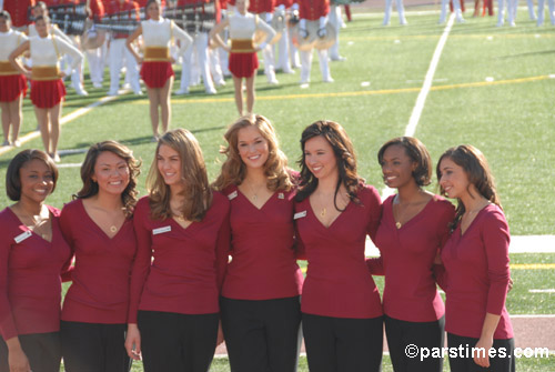 Mary McCluggage 2007 Rose Queen and Royal Court - Bandfest, Padadena (December 30, 2006) - by QH