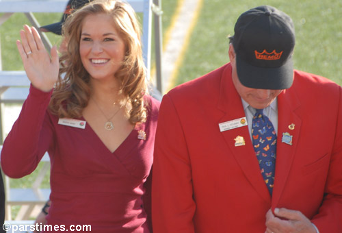 Mary McCluggage (2007 Rose Queen) - Bandfest, Padadena (December 30, 2006) - by QH