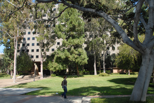 Bunche Hall UCLA (February 14, 2008) - by QH