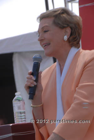 Julie Andrews - USC (April 21, 2012) - by QH