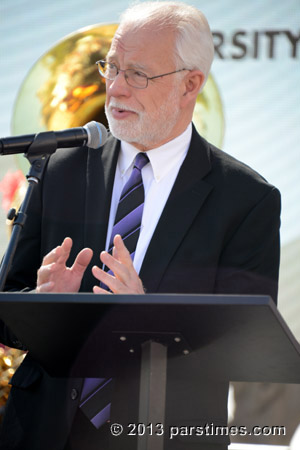 Eddy Hartenstein - LA Times Book Fair - USC (April 20, 2013) - by QH