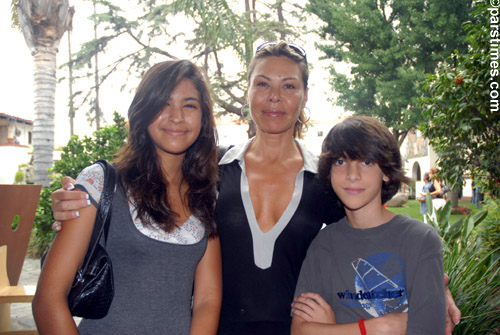 Argentinian-Iranian Family - Persian Arts and Culture Festival at Bowers Museum (July 30, 2006) - by QH