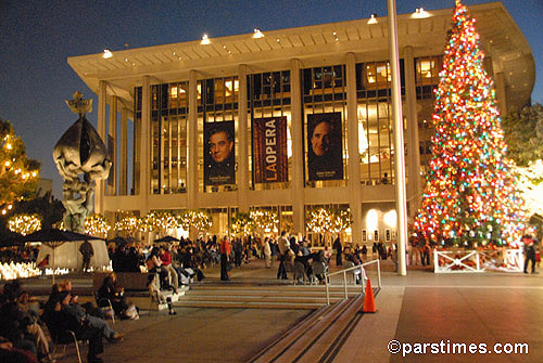 Dorothy Chandler Pavilion - by QH