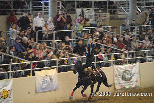 All American Cowgirl Chicks Performing Tricks - Burbank (December 29, 2009) - by QH