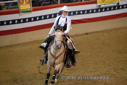 Cowgirls Historical Foundation - Burbank (December 29, 2010) - by QH