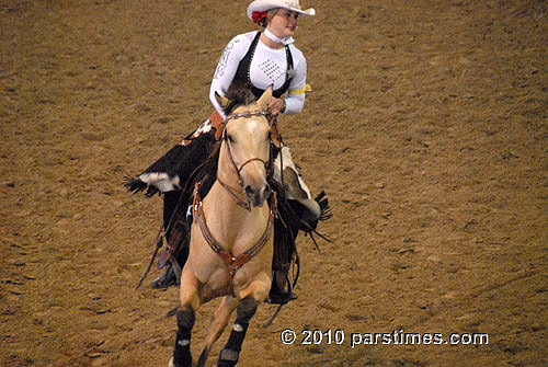 Cowgirls Historical Foundation - Burbank (December 29, 2010) - by QH