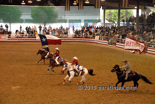 Cowgirl Chicks - Burbank (December 29, 2010) - by QH