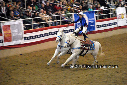 Cowgirl Chicks - Burbank (December 29, 2010) - by QH