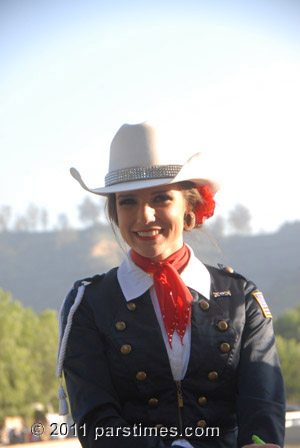 Equestfest: Cowgirls Historical Foundation Rider - Burbank (December 30, 2011) - by QH