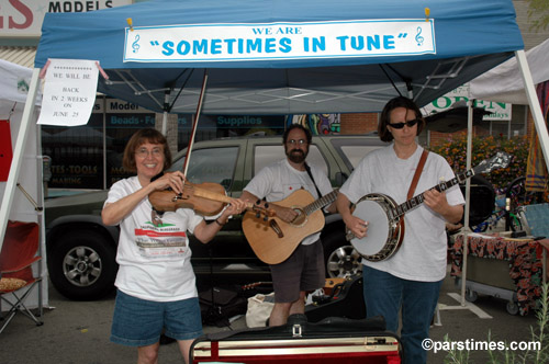 Farmers Market,  Studio City - by QH (June 11, 2006) - by QH