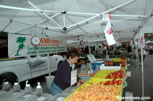 Farmers Market,  Studio City - by QH (June 11, 2006) - by QH