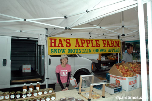 Farmers Market,  Studio City - by QH (June 11, 2006) - by QH