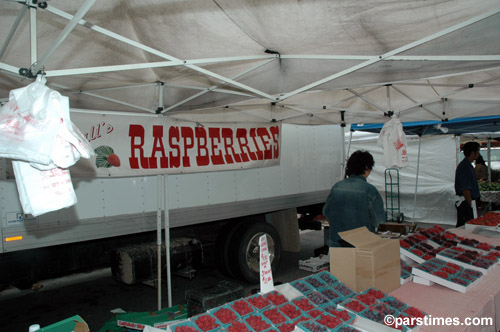 Farmers Market, Studio City - by QH