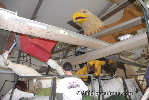 City of West Covina Float, Pasadena (December 28, 2009) - by QH