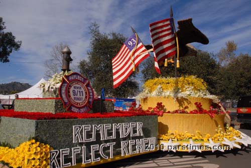 Float Decorations - Pasadena (December 31, 2010) - by QH