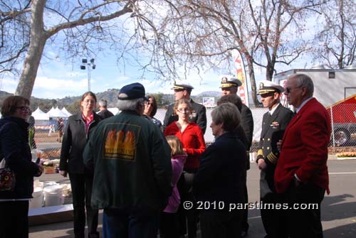 Float Decorations - Pasadena (December 31, 2010) - by QH