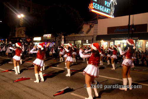 Christmas Parade - Hollywood (November 30, 2008) by QH