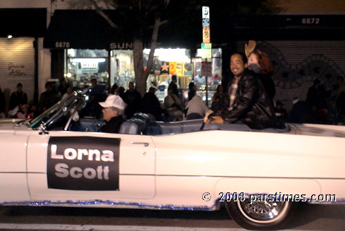 Christmas Parade - Hollywood (November 30, 2008) by QH