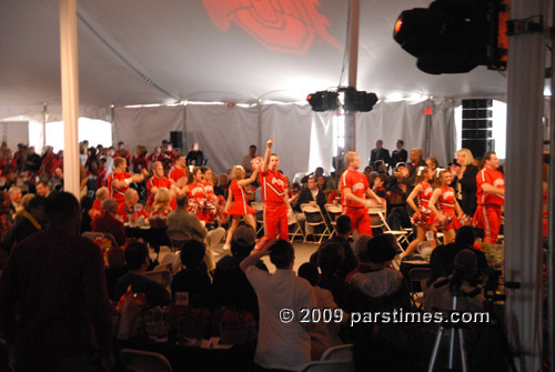 OSU Cheerleaders - Pasadena (December 31, 2009) - by QH