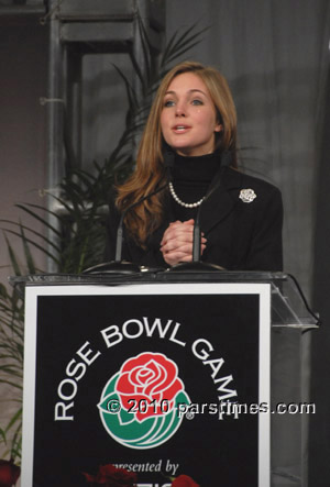 Rose Queen Evanne Friedmann - Pasadena (December 31, 2010) - by QH