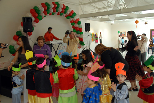 Norooz for Kids - Van Nuys (March 17, 2007) - by QH