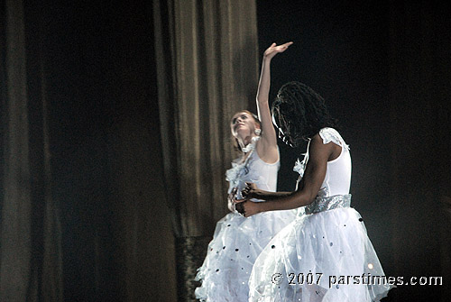 LA Contemporary Dance Company - (December 24, 2007) (December 24, 2007)- by QH