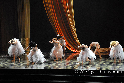 LA Contemporary Dance Company - (December 24, 2007) (December 24, 2007)- by QH