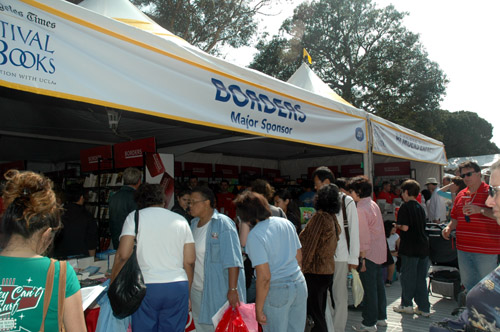 LA Times Bookfair - UCLA (April 30, 2006) - by QH