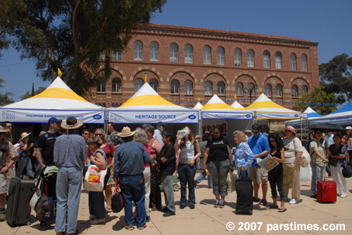 LA Times Festival of Books - (April 28, 2007) - by QH