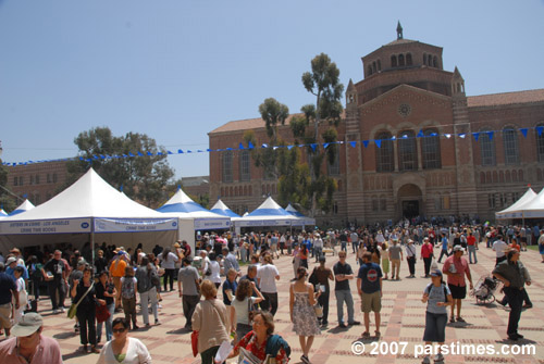 LA Times Festival of Books - (April 28, 2007) - by QH