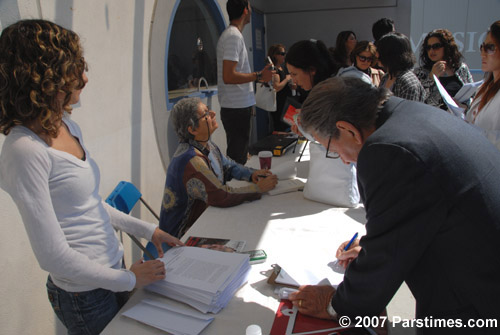 Director Reza Badiyi (March 6, 2007) - by QH