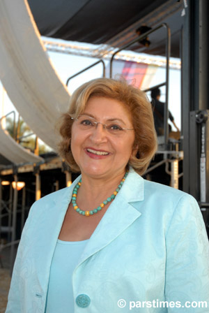 Dr. Homa Mahmoudi (September 10, 2006) - by QH