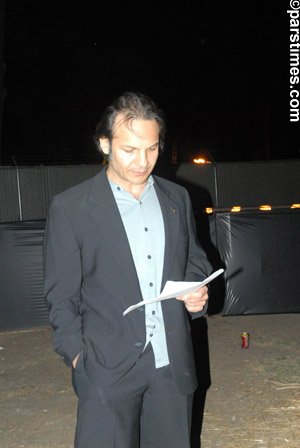 Cyrus Kar preparing his speech (September 10, 2006) - by QH