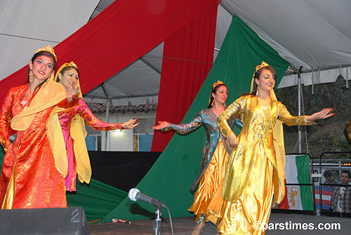 Beshkan Dance Company: Qajar Dance - by QH - Woodland Hills (October 22, 2006)