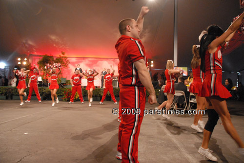 OSU Cheerleaders - Pasadena (December 31, 2009) - by QH