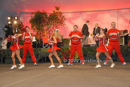 OSU Cheerleaders - Pasadena (December 31, 2009) - by QH