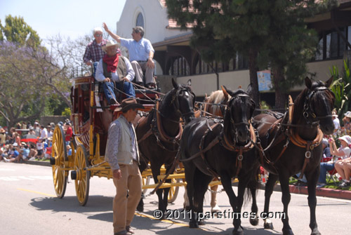 Wells Fargo Coach - Pacific Palisades (July 4, 2011) - By QH