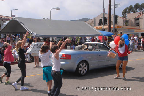 Spectators - Pacific Palisades (July 4, 2012) - By QH