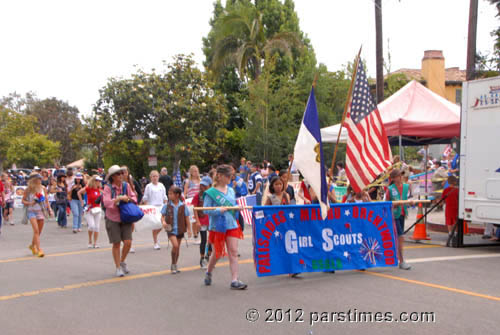 Girl Scouts - Pacific Palisades (July 4, 2012) - By QH