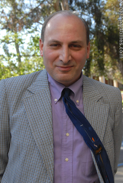 Dr. Ramin Jahanbegloo - UCLA (April 13, 2008)  by QH