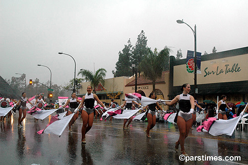 Pasadena City College Honor Band - Rose Parade, Pasadena (January 2, 2006) - by QH